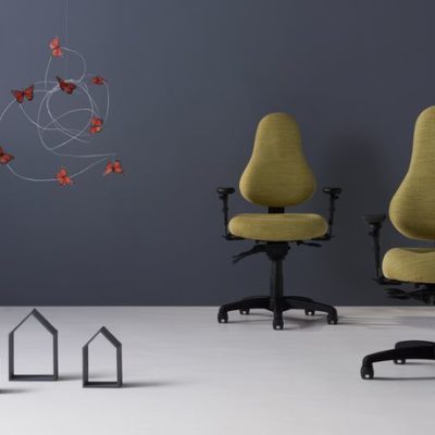 Task seating by OM Smart Seating.