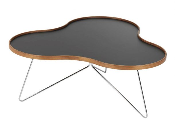 Flower shaped coffee table for occasional purposes by HighTower.